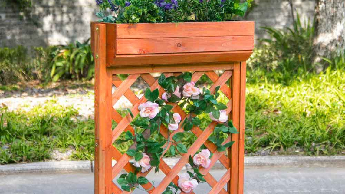 Timeless Tools Fa, kerti virágláda 