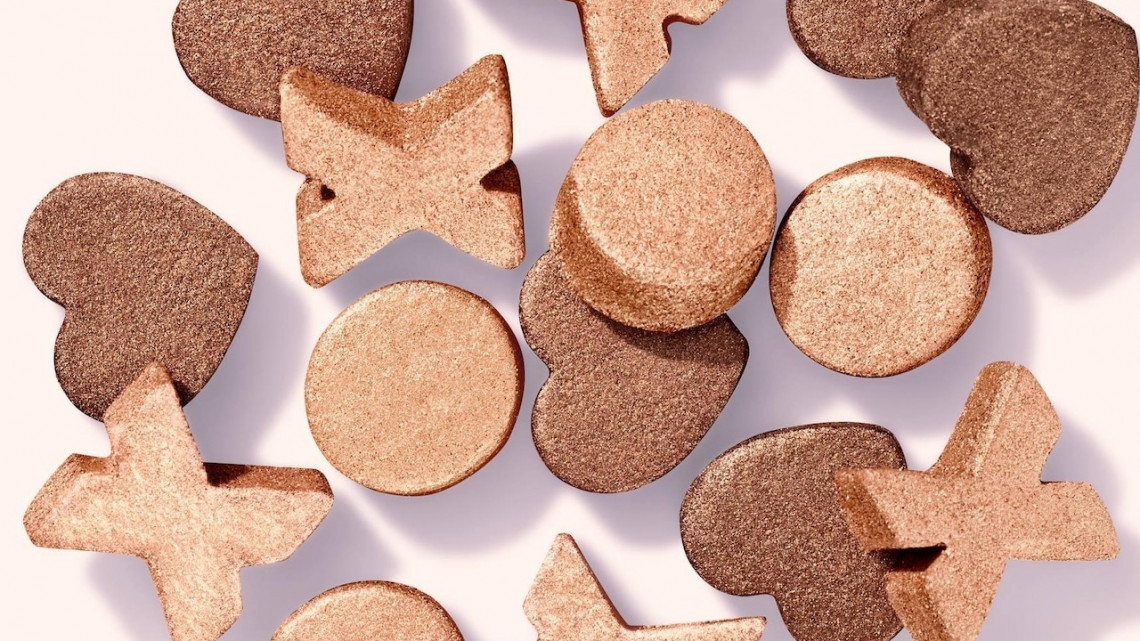 BECCA X Khloé Kardashian & Malika Highlighter