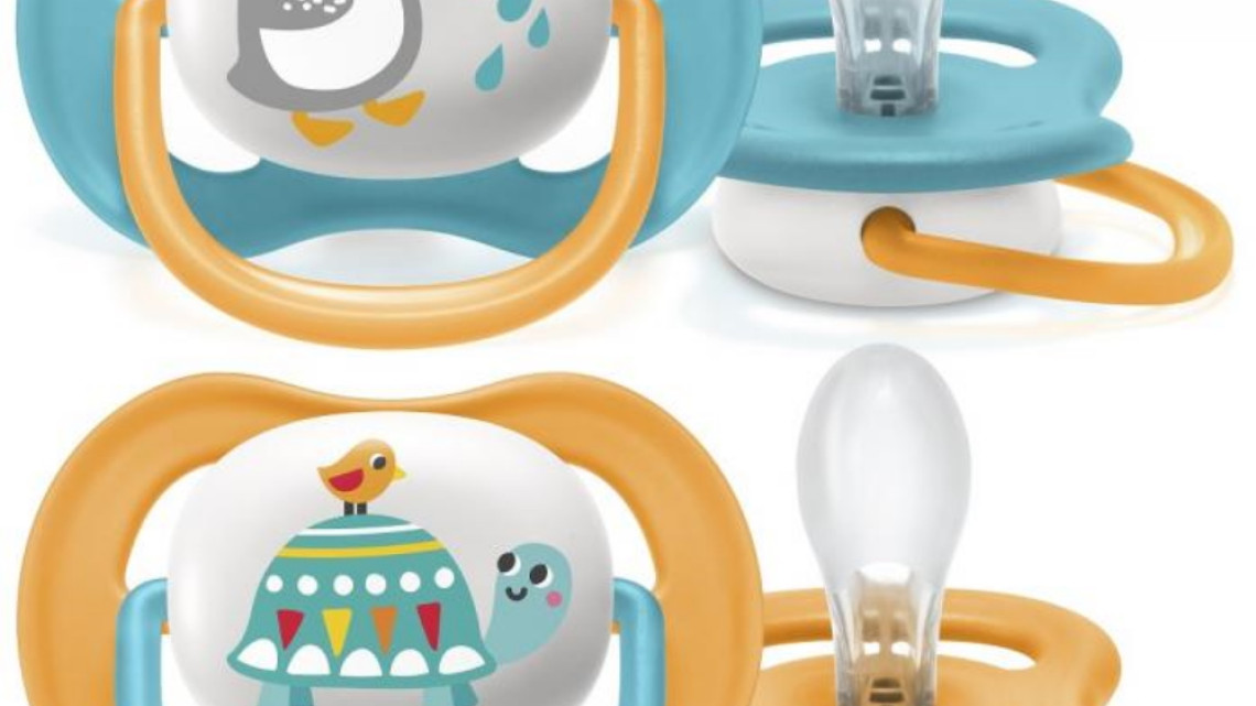 Avent játszócumi ultra air 6-18hó fiú állatos 2db 