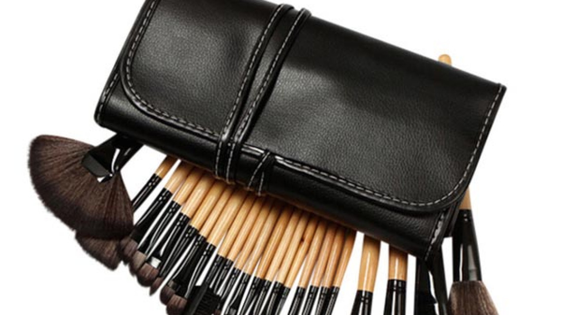 Timeless Tools 24 részes sminkecset készlet