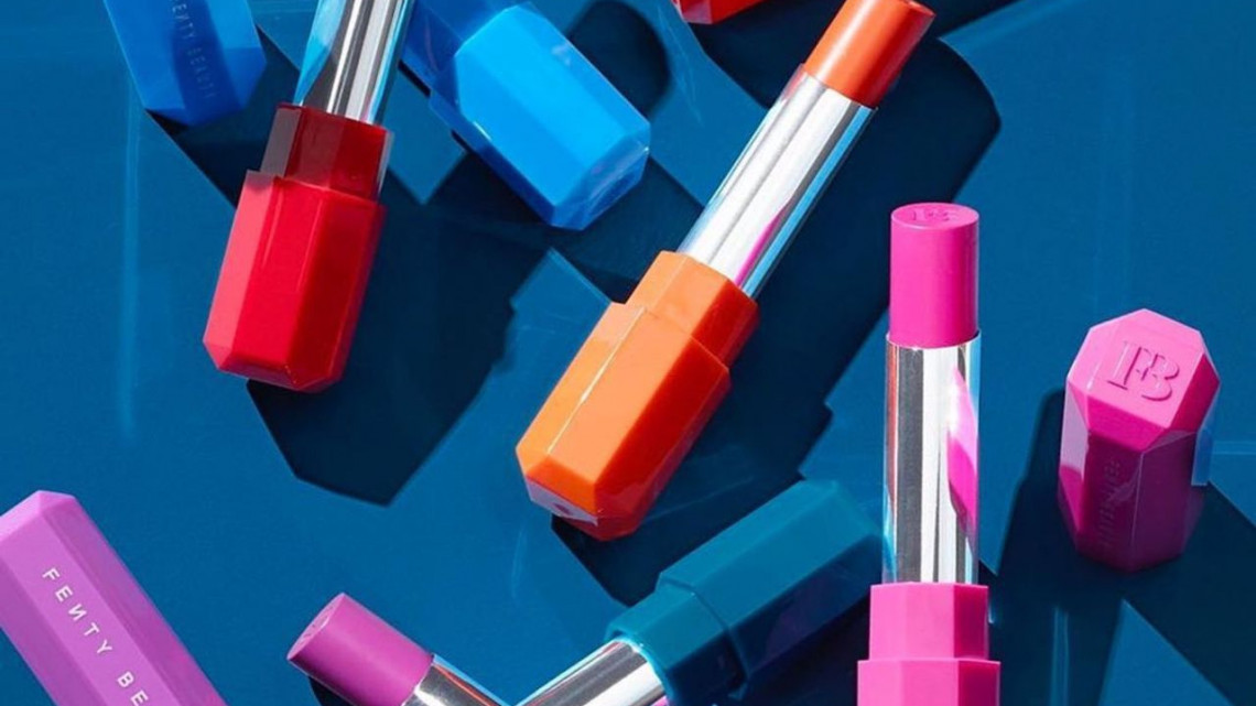 Fenty Beauty by Rihanna Poutsicle Juicy Satin Lipstick Ajakrúzs