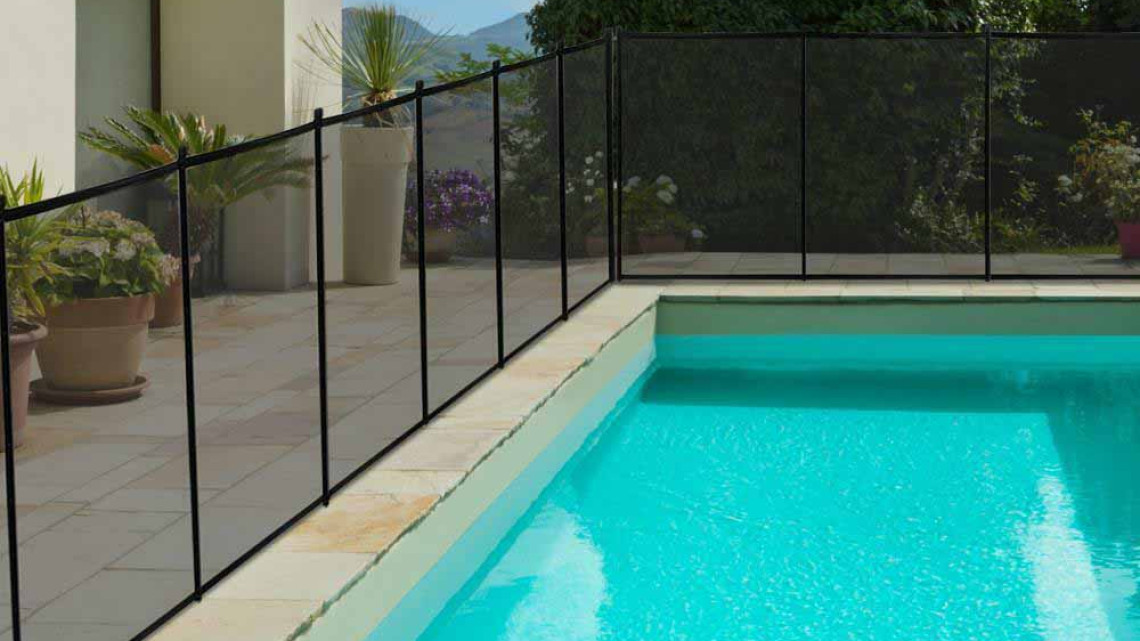 Timeless Tools Medence kerítés