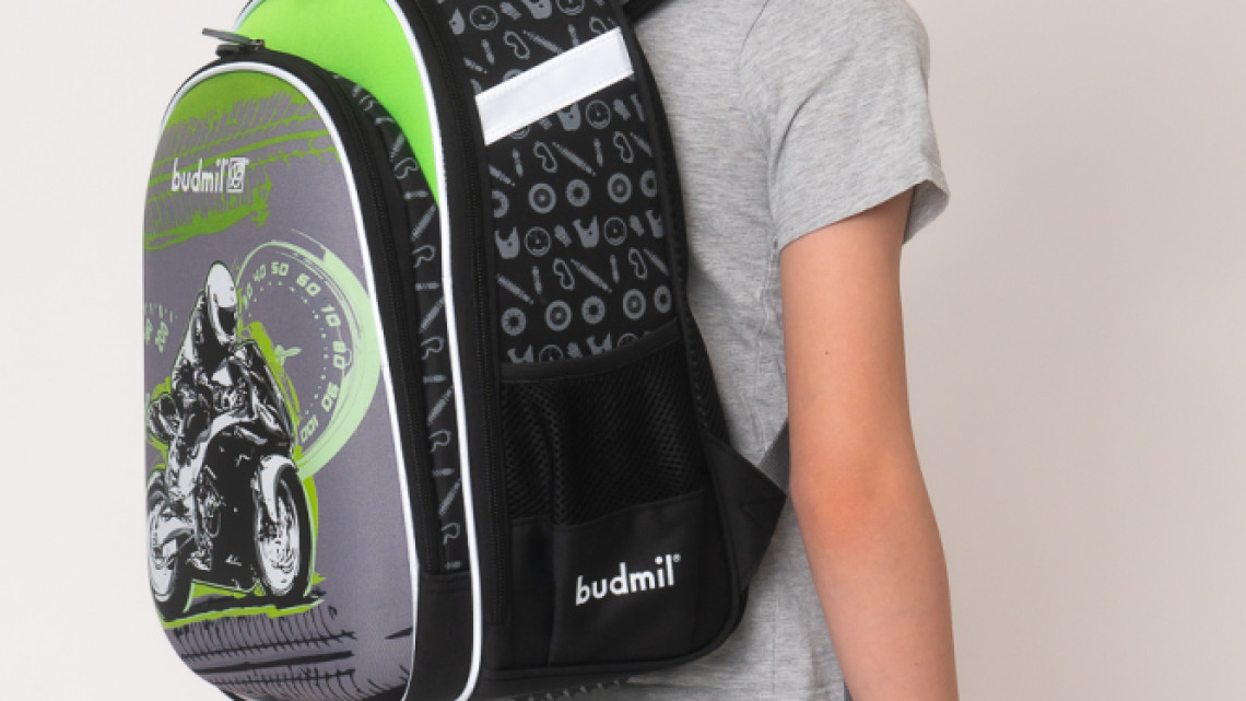 Budmil ergonómiai hátitáska, Motoros