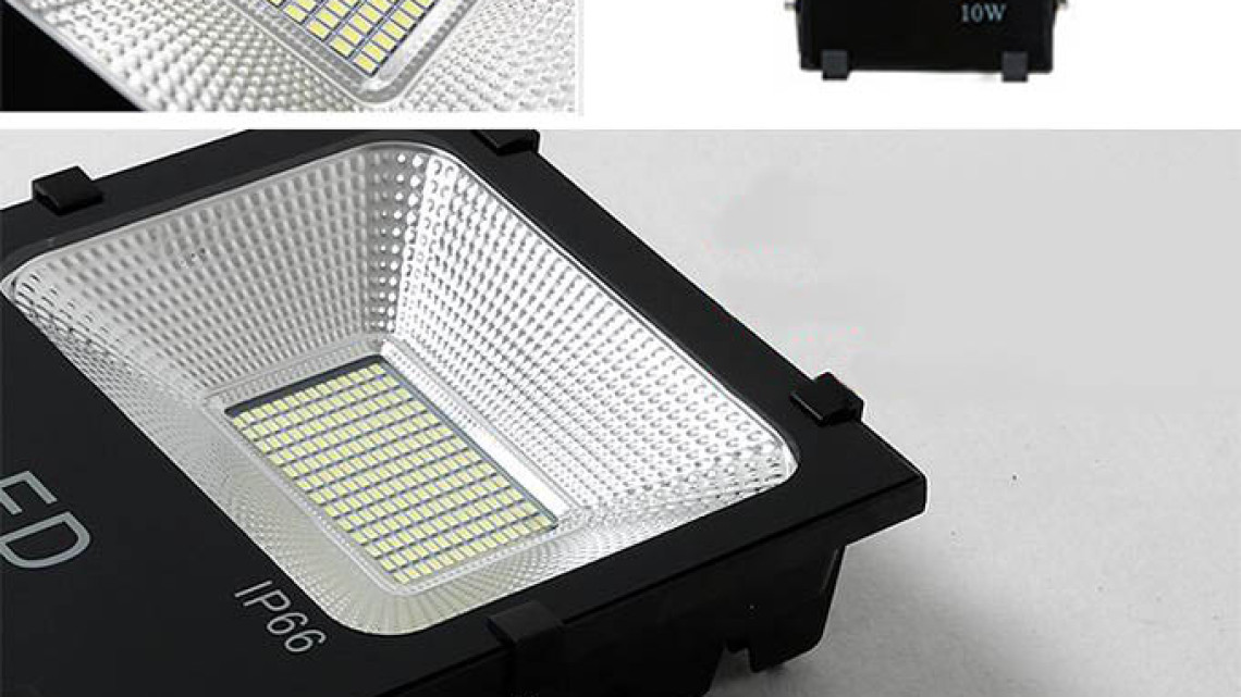 Timeless Tools Napelem paneles  LED reflektor, 4 típusban-20 W