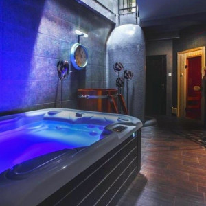 Főszezoni pihenés Gyulán! 3 nap 2 éj, 2 fő részére a Komló Hotelben!