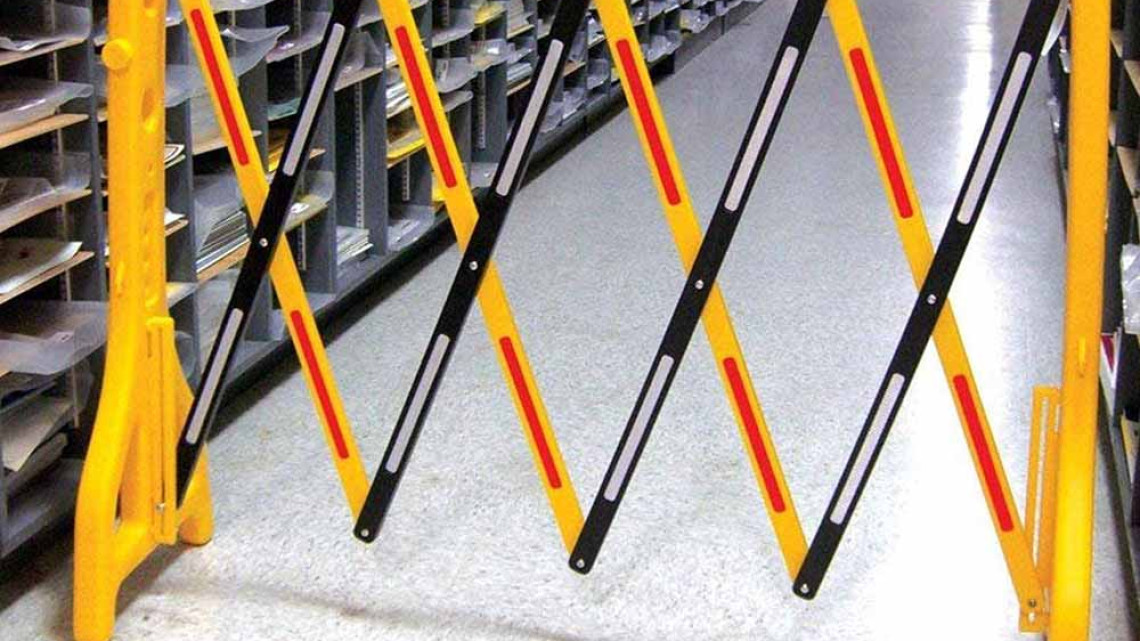 Timeless Tools Összecsukható közlekedési akadály