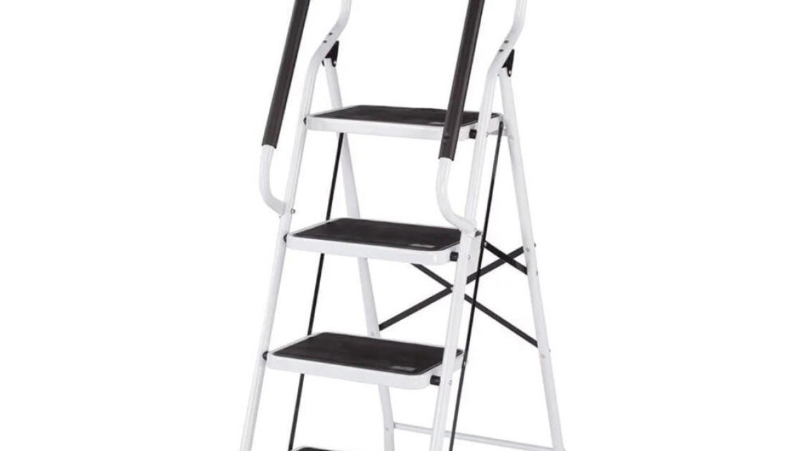 Timeless Tools 4 fokos fém létra levehető kapaszkodóval