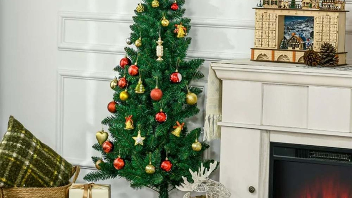 Timeless Tools Fél műfenyő 120cm, 140ág