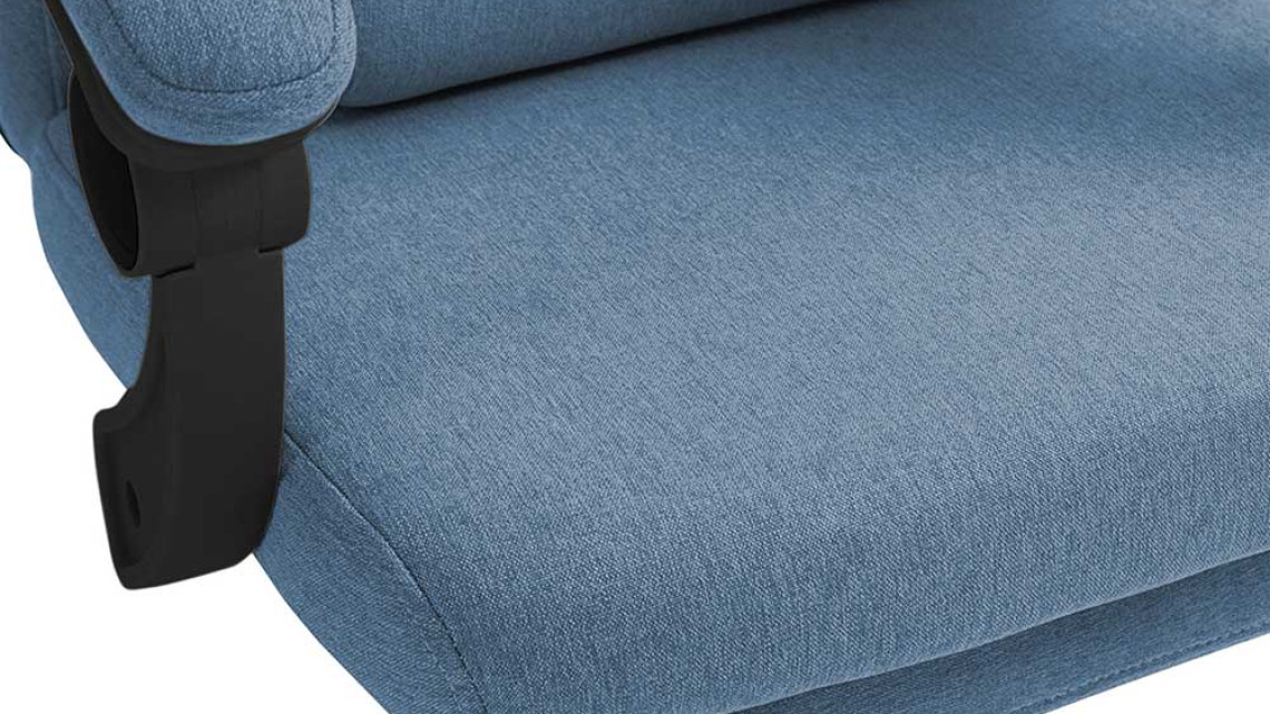 Timeless Tools Fejtámlás, lábtartós irodai forgószék, világoskék