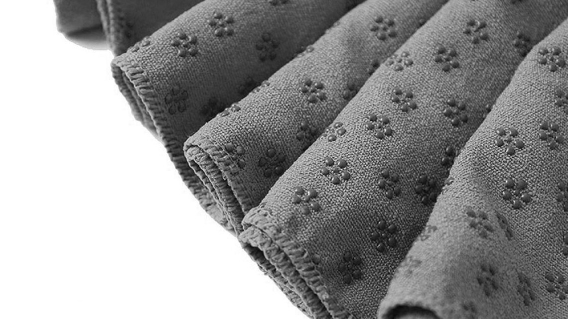 Timeless Tools Csúszásgátlós jógatörölköző ajándék táskával-szürke