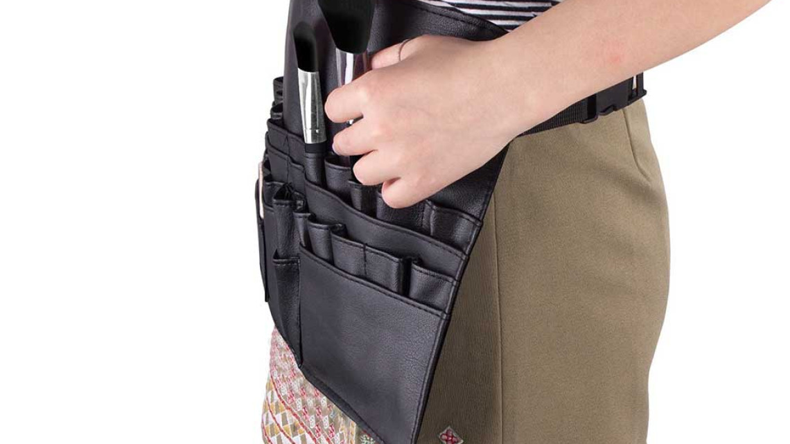 Timeless Tools 18 részes sminkecset készlet derékra csatolható tartóban