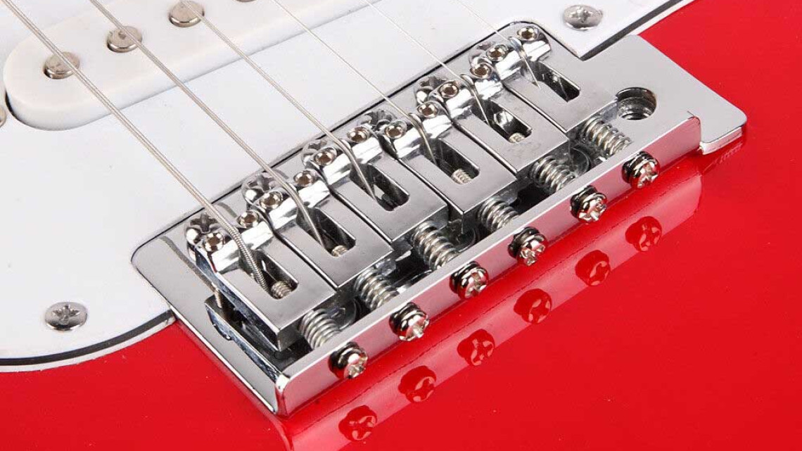 Timeless Tools Elektromos gitár szett kezdőknek, ajándék erősítővel-piros