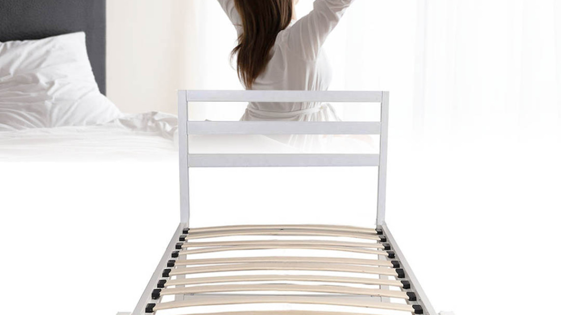 Timeless Tools Bella fém ágykeret ajándék ágyráccsal, több méretben és színben-Fehér 90x200 cm-es-fehér