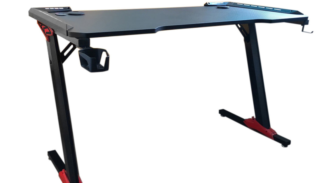 Timeless Tools Professzionális gamer asztal karbonszálas bevonattal, LED világítással